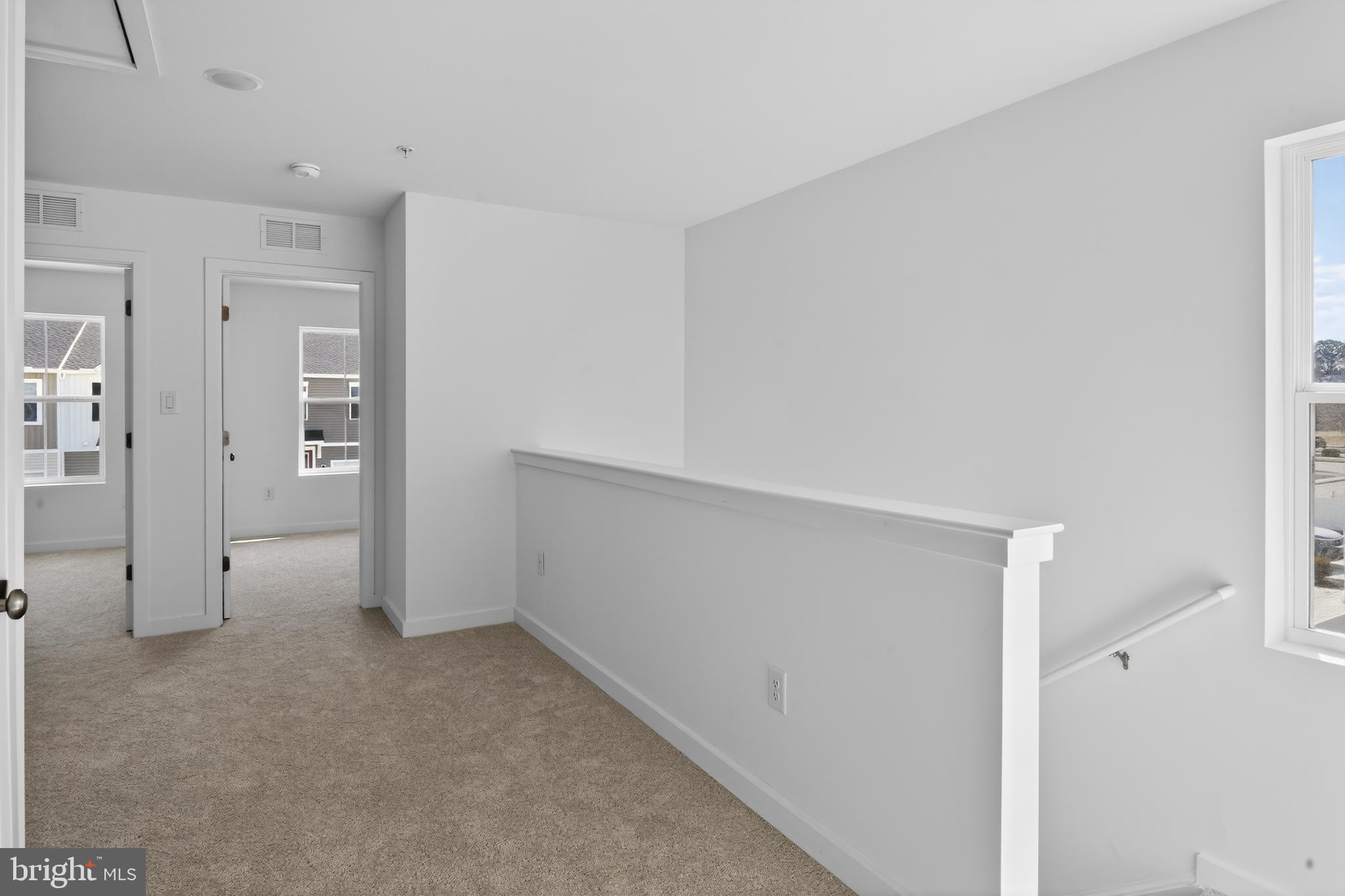 NORTH POINTE COMMONS - Residential
