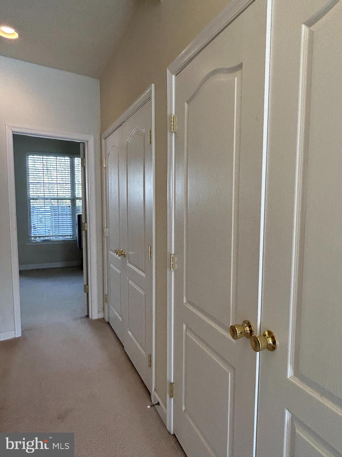 HUNTLEY MEADOWS - Residential Lease