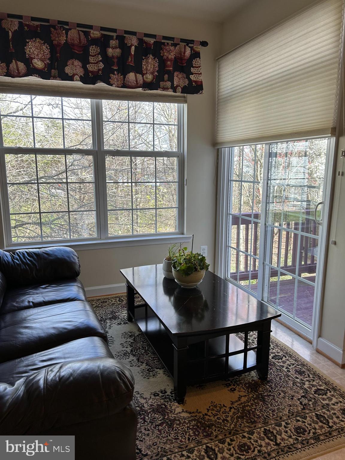 HUNTLEY MEADOWS - Residential Lease