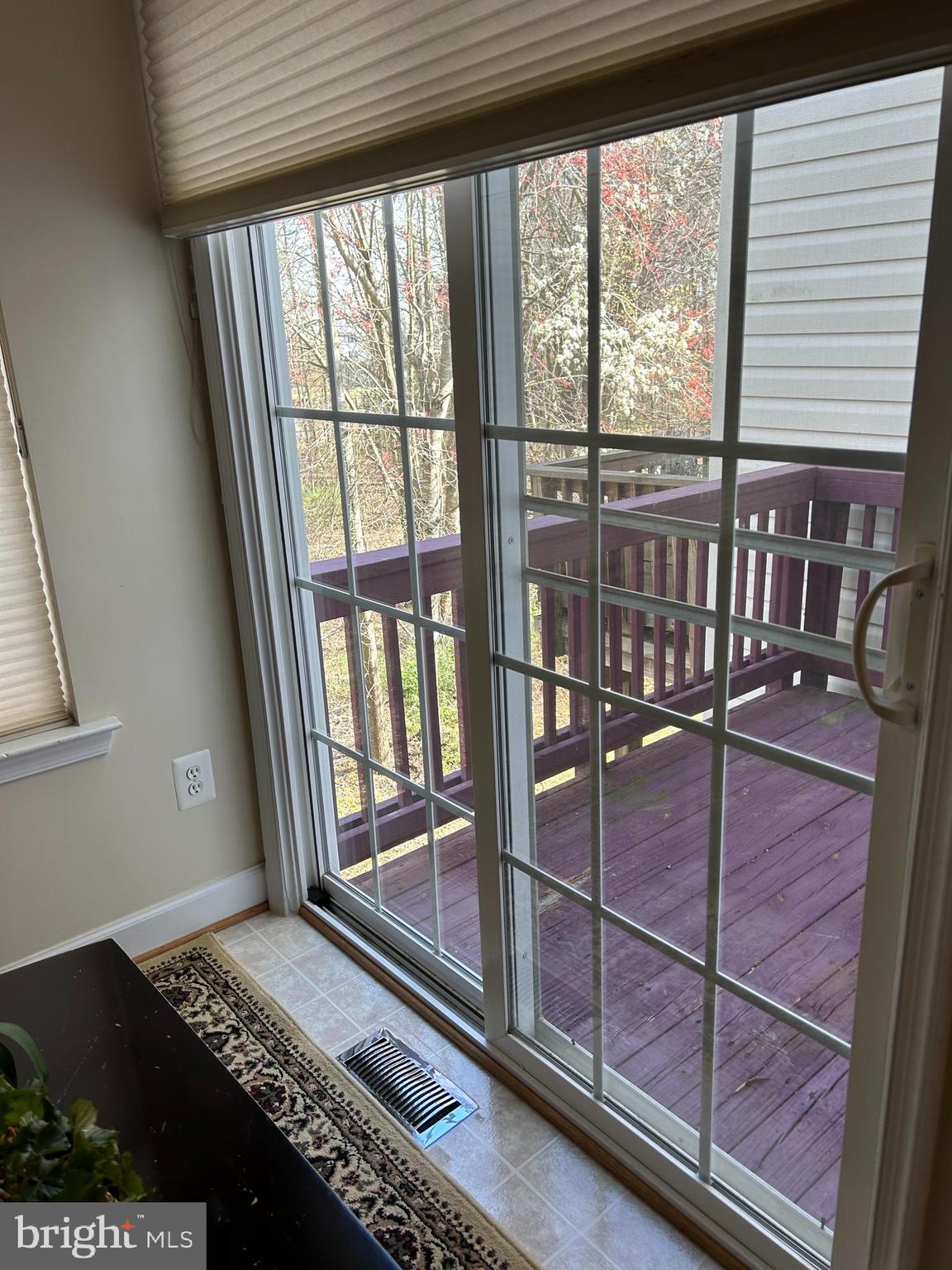 HUNTLEY MEADOWS - Residential Lease