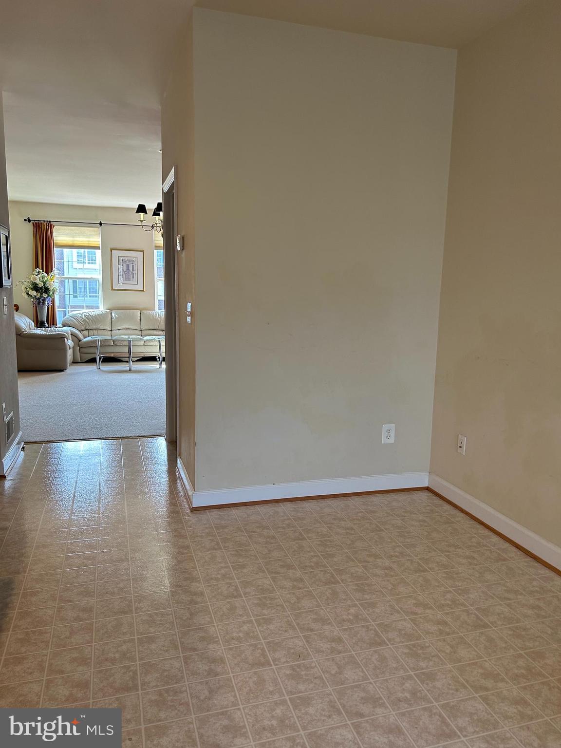 HUNTLEY MEADOWS - Residential Lease