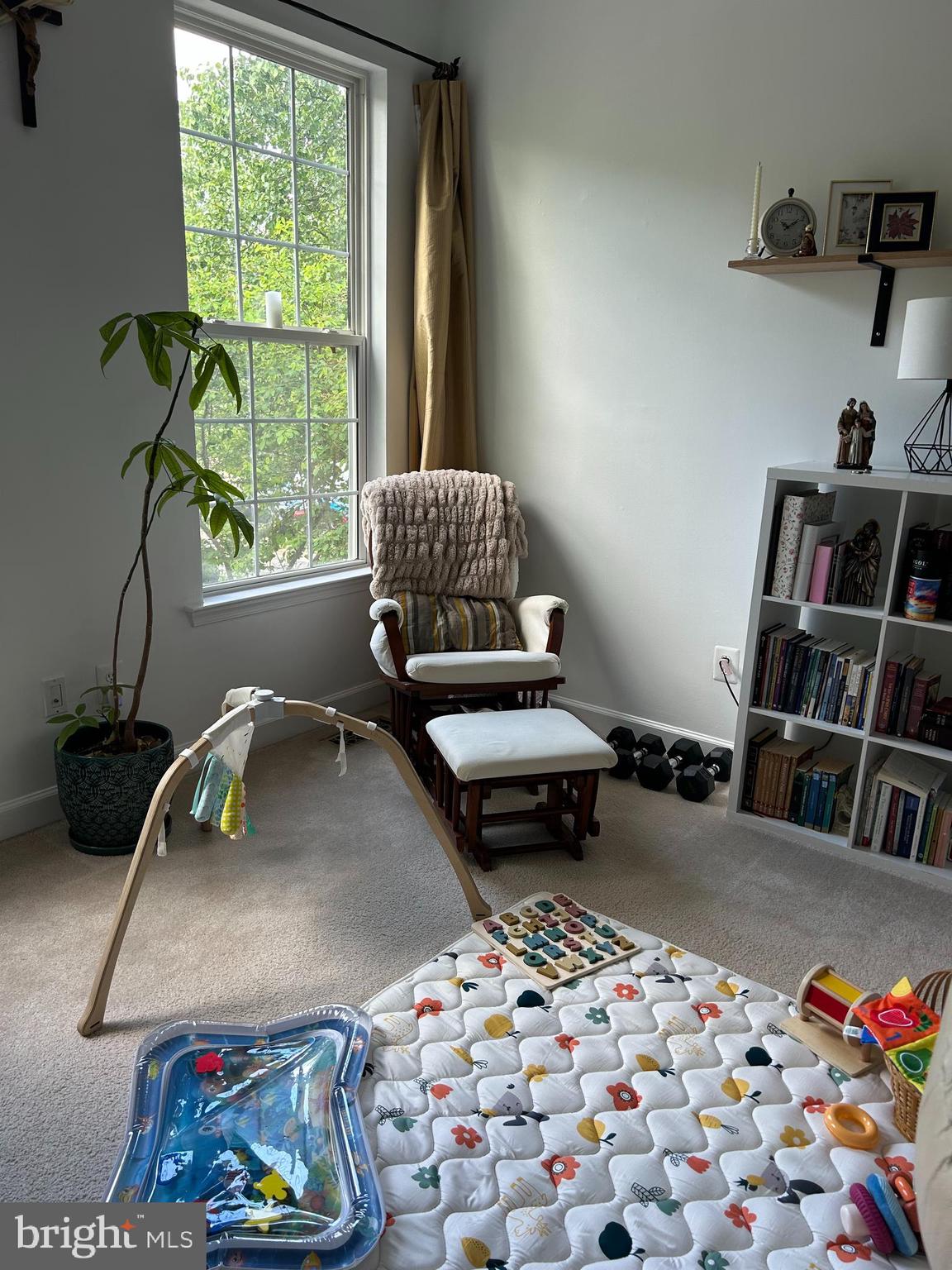 HUNTLEY MEADOWS - Residential Lease