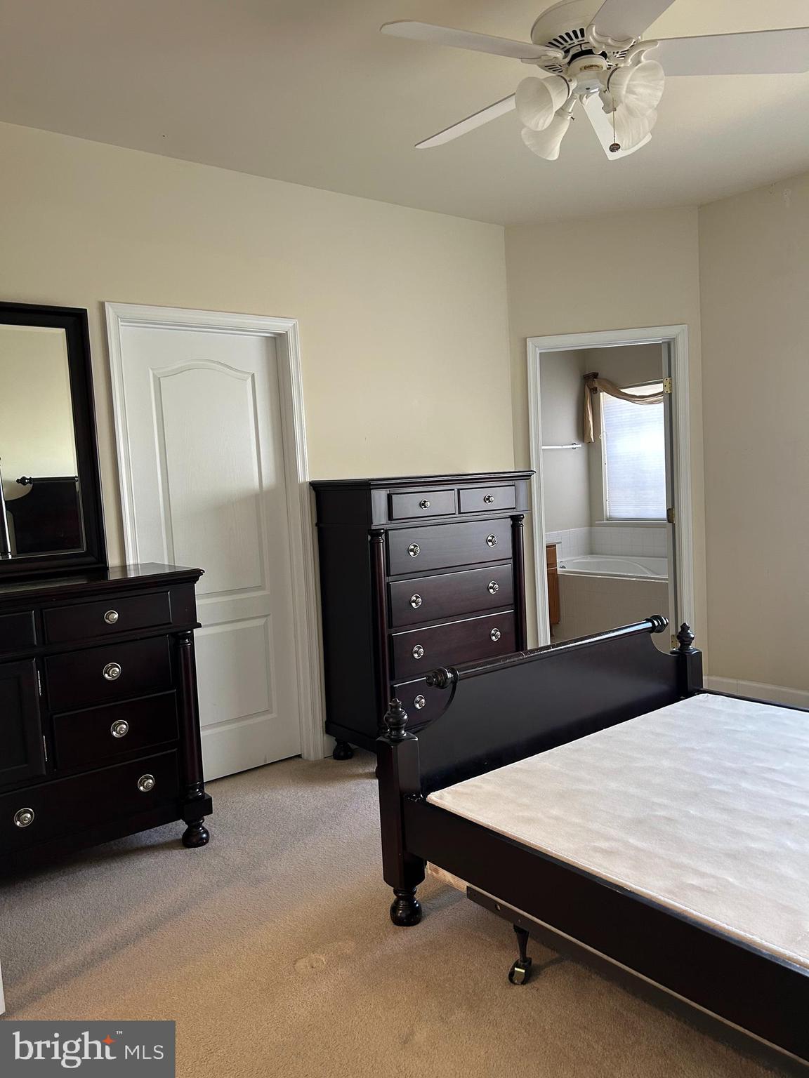 HUNTLEY MEADOWS - Residential Lease