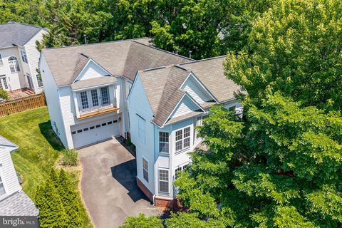 40396 MILFORD DRIVE BROADLANDS VA 20148