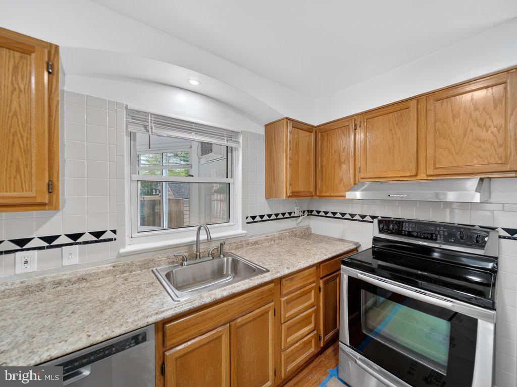 WOODMOOR - Residential