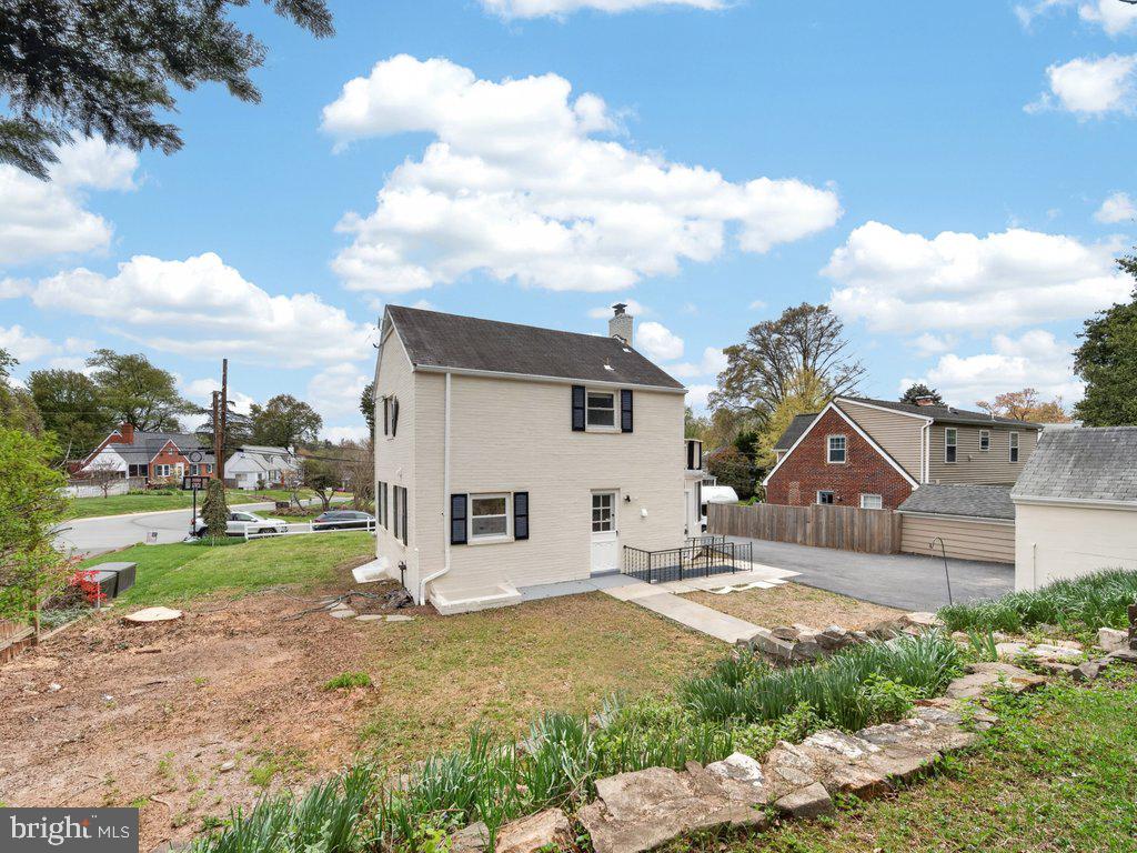 WOODMOOR - Residential