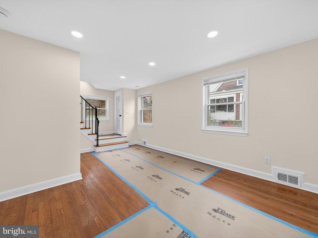 WOODMOOR - Residential