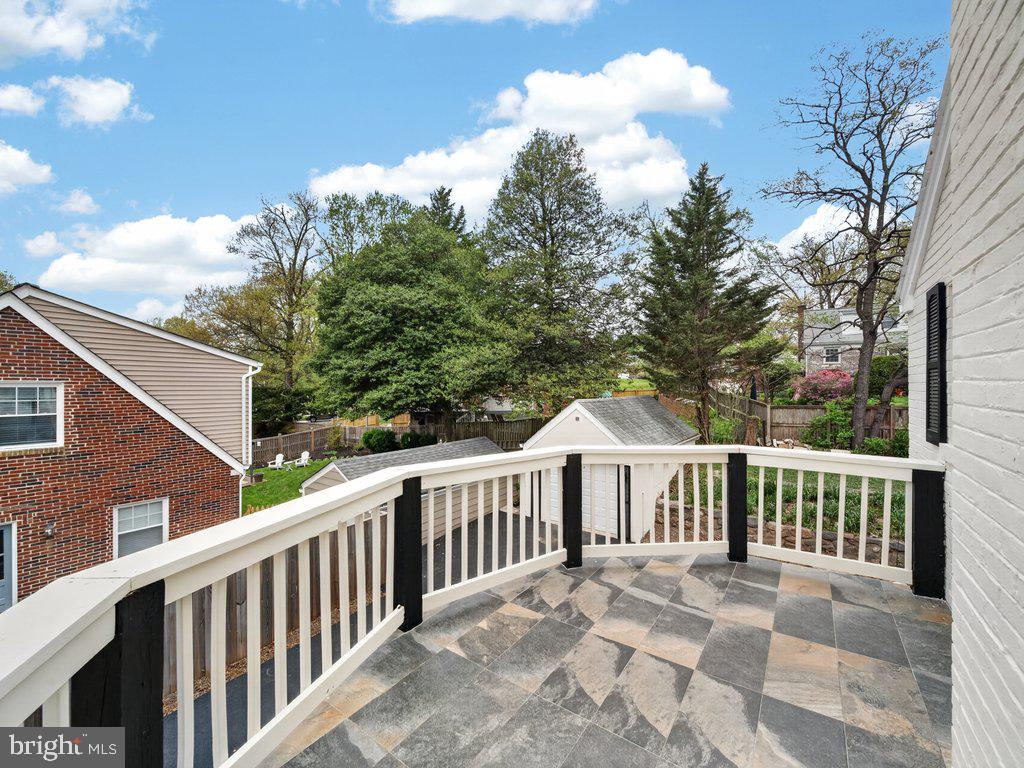 WOODMOOR - Residential