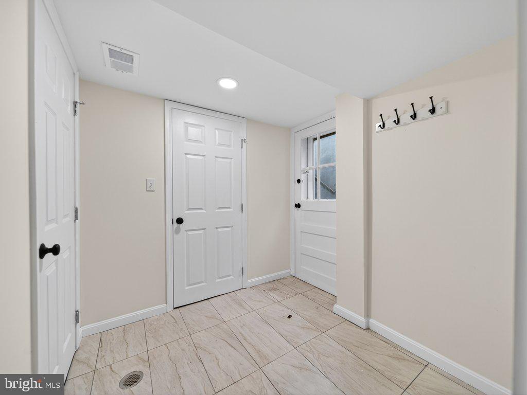 WOODMOOR - Residential