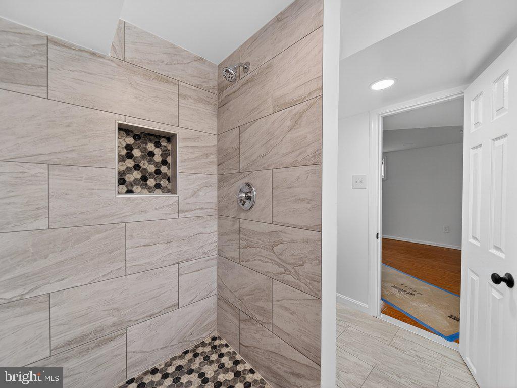 WOODMOOR - Residential