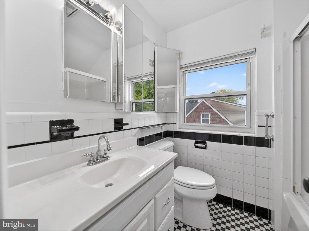 WOODMOOR - Residential