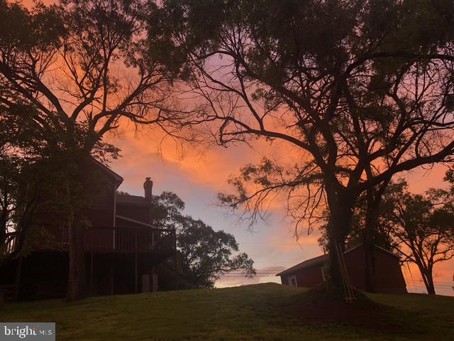 LORD FAIRFAX HEIGHTS - Residential