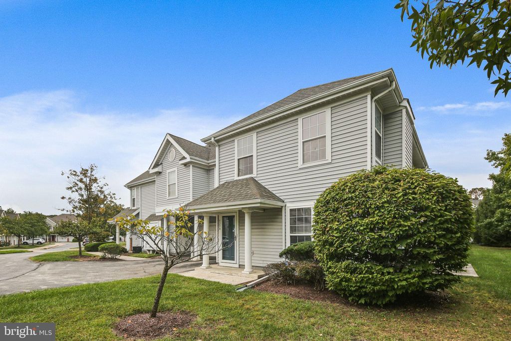 Photo of 6294 Wild Swan Way #104, COLUMBIA, MD 21045 (MLS # MDHW2060400)