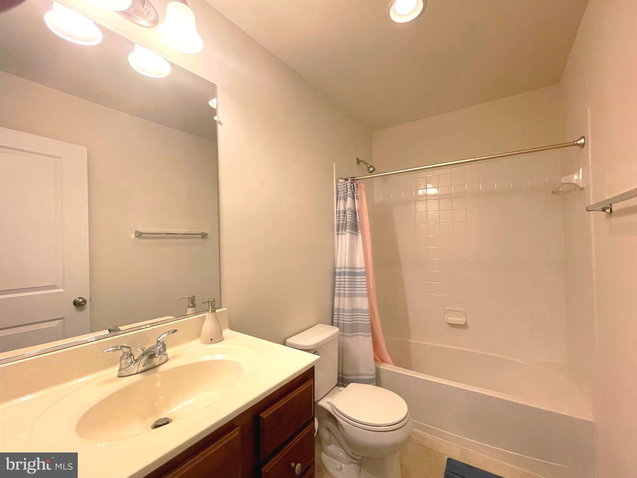 WILDEWOOD - Residential Lease