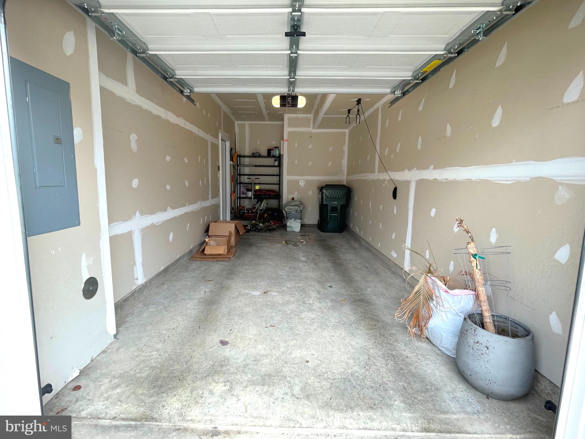 WILDEWOOD - Residential Lease