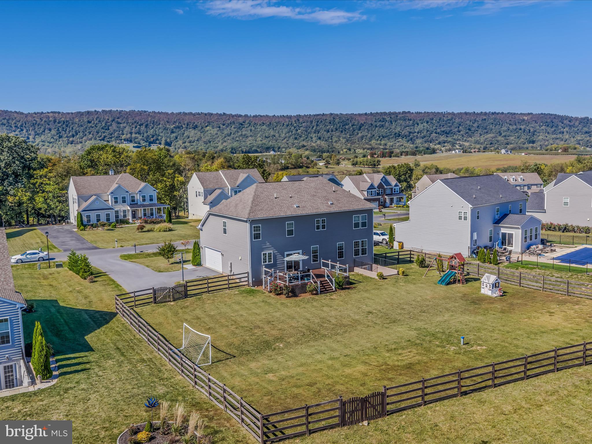 RIDGES OF TUSCARORA - Residential