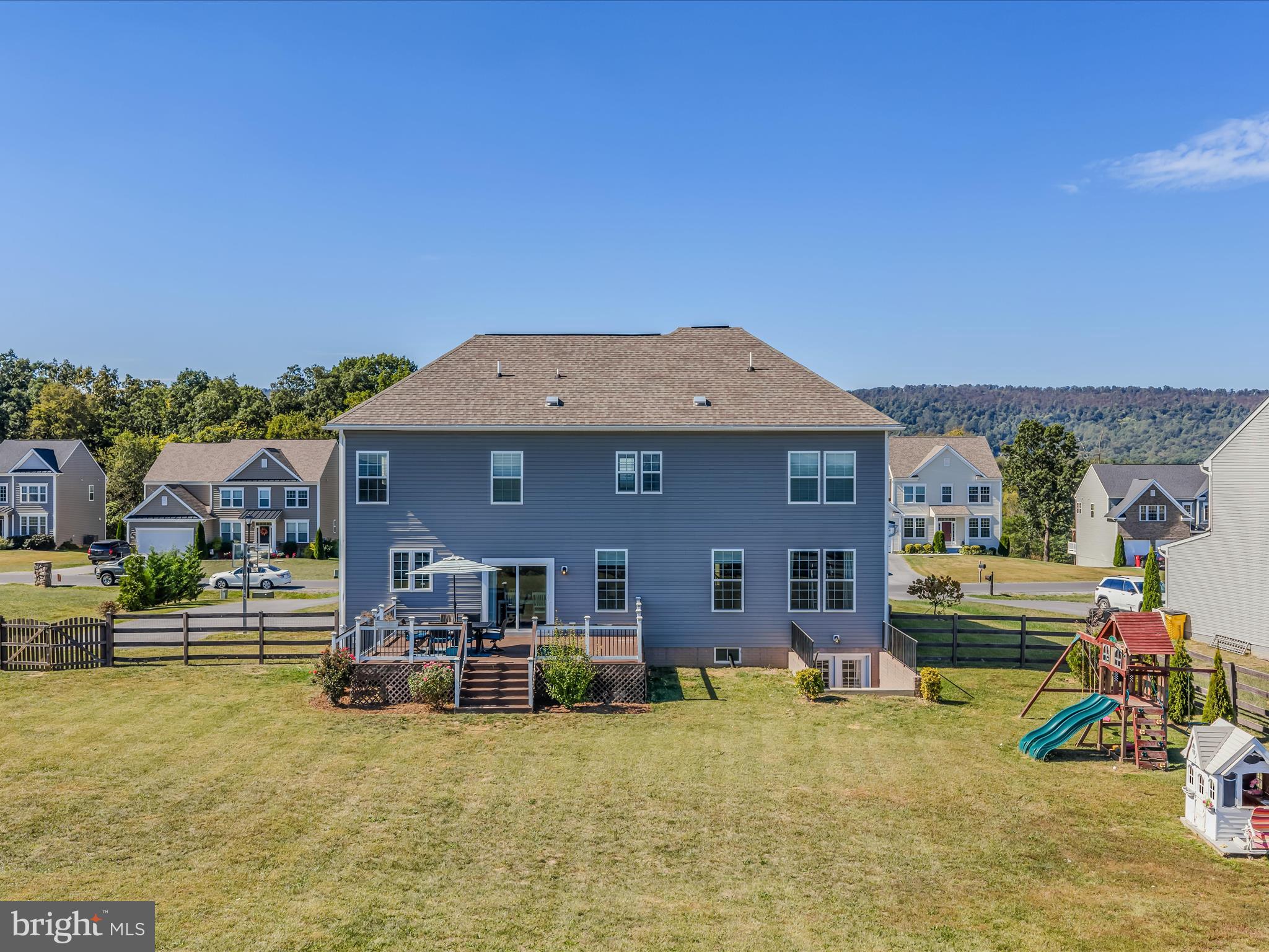 RIDGES OF TUSCARORA - Residential