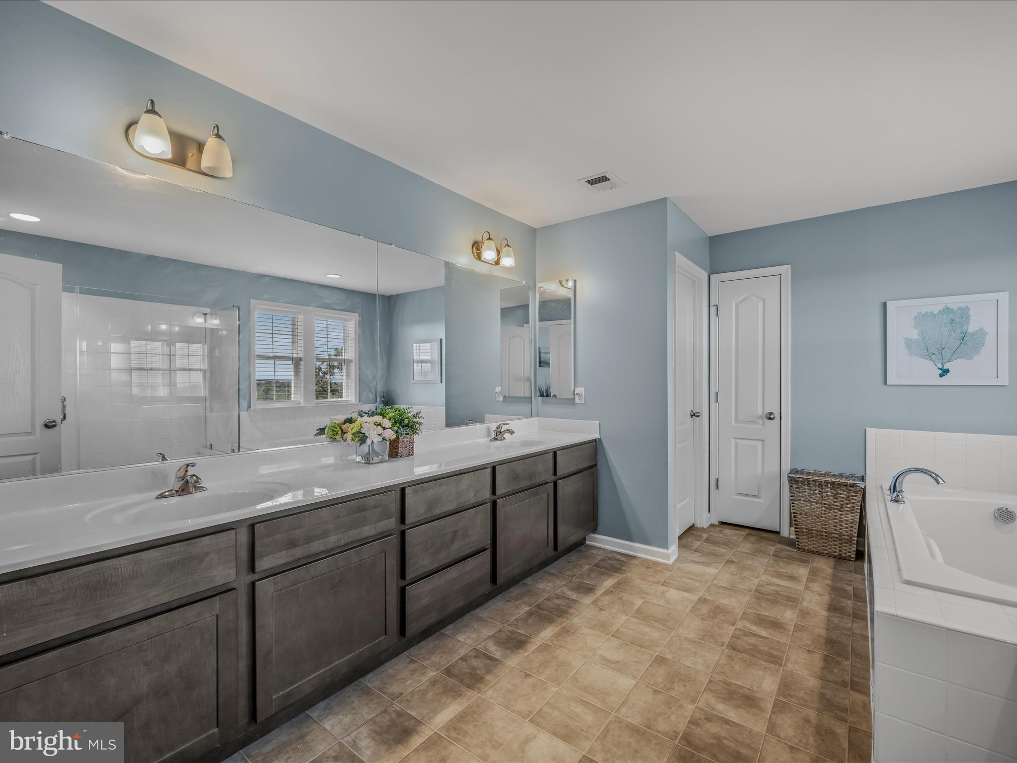 RIDGES OF TUSCARORA - Residential