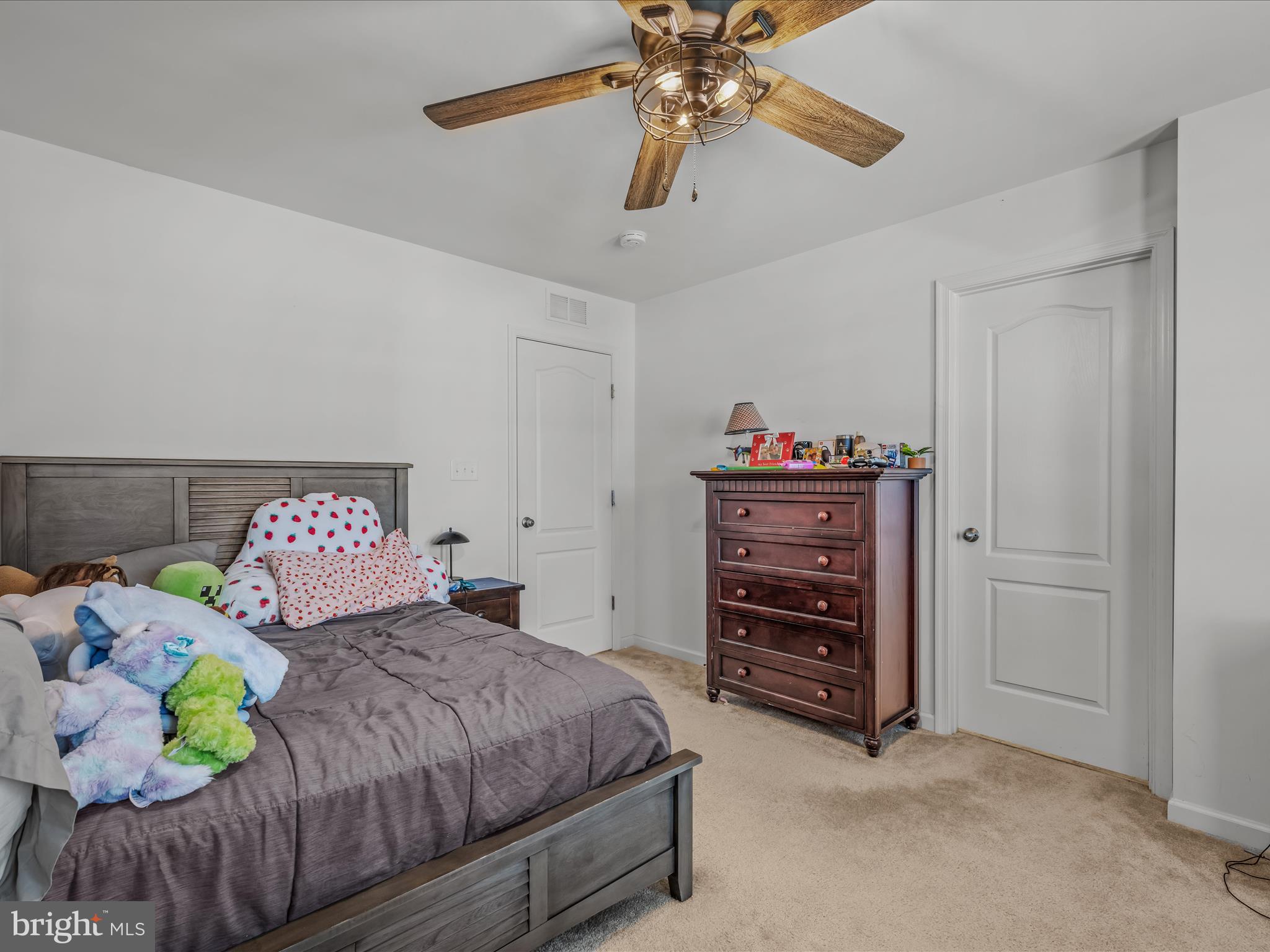 RIDGES OF TUSCARORA - Residential