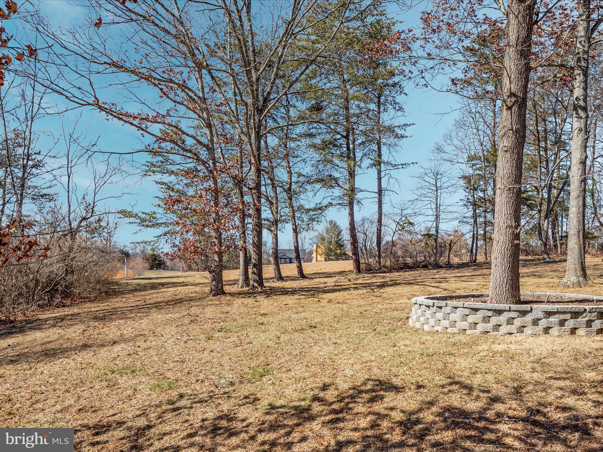 LAKE HOLIDAY ESTATES - Residential