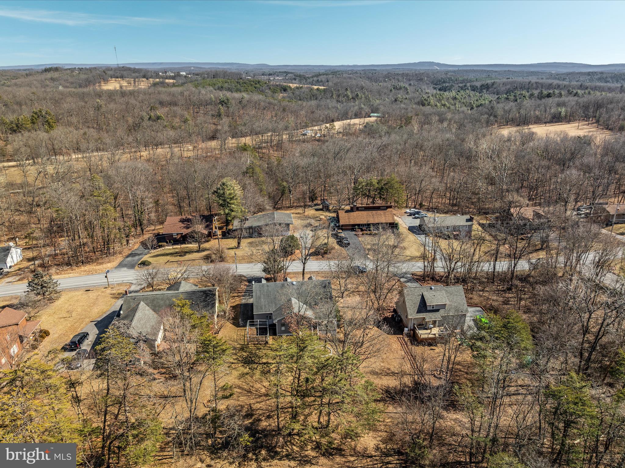 LAKE HOLIDAY ESTATES - Residential