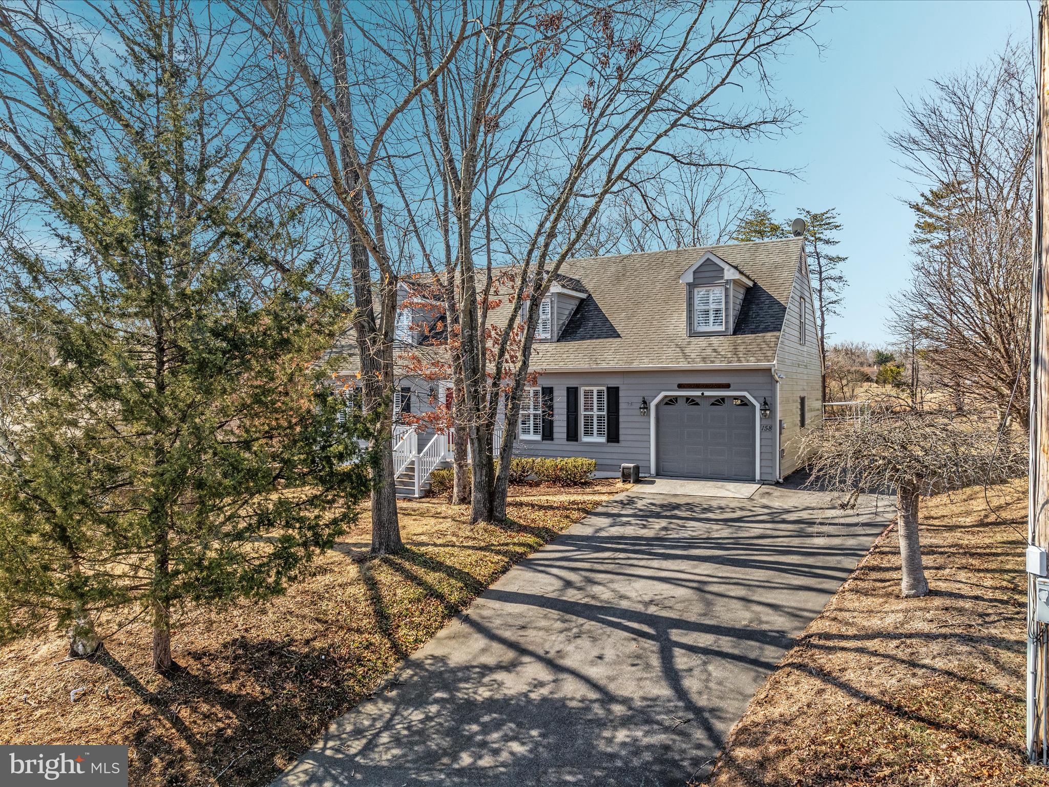 LAKE HOLIDAY ESTATES - Residential