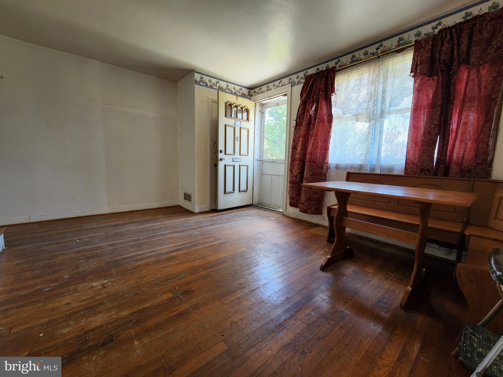 WEST INVERNESS - Residential