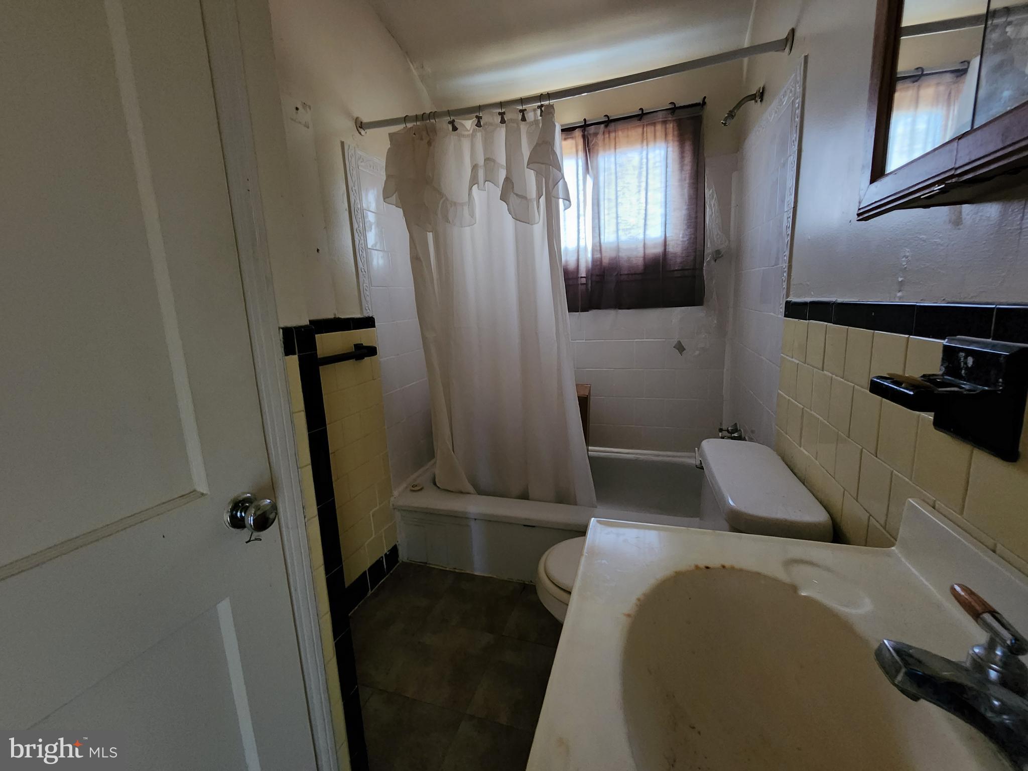 WEST INVERNESS - Residential