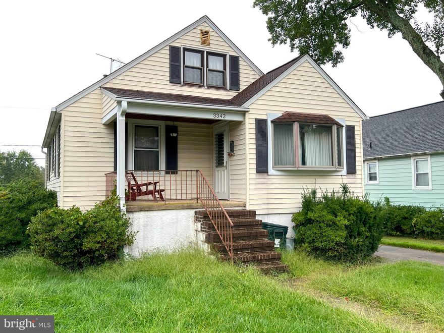 REAL ESTATE AUCTION featuring ON SITE and SIMULCAST ONLINE BIDDING!! Online Bidding Opens - Monday, October 28, 2024. Live On Site Auction - Tuesday, October 29, 2024 at 11:00 AM. List price is opening bid only. The property is located in the Parkville area of eastern-central Baltimore County, south of I-695, west of Belair Road (US-1), east of Harford Road (MD-147) and north of Taylor Avenue. Parkview, the surrounding neighborhood, is a 1950’s subdivision of well-maintained single family homes. Scenic Double Rock Park is about 300′ south of the home.