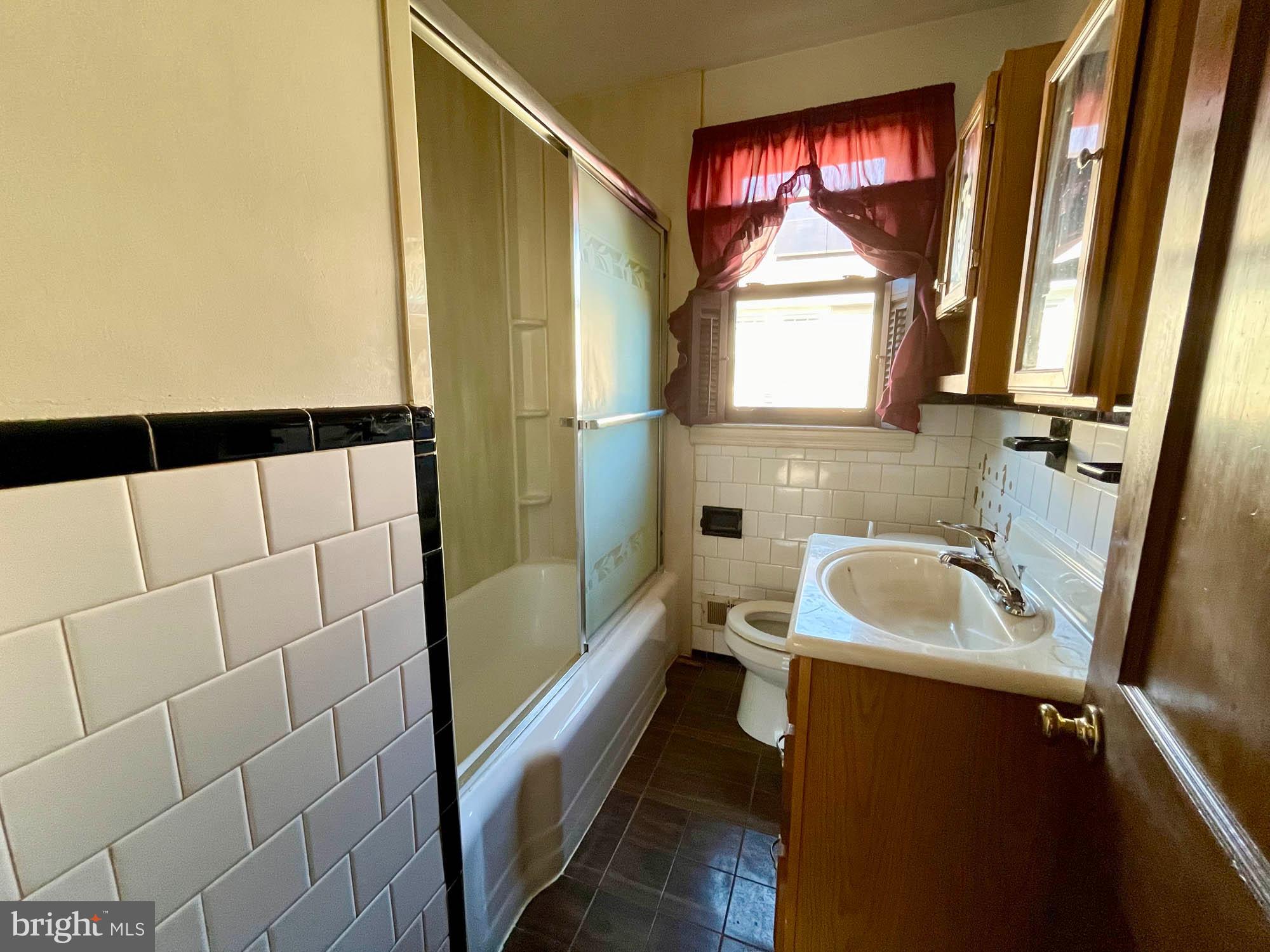 PARKVILLE - Residential