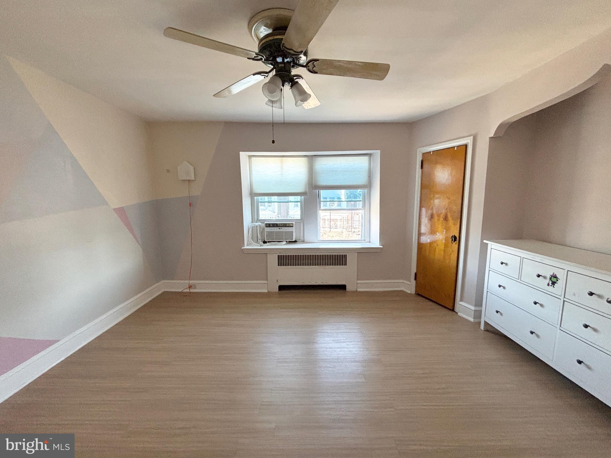 MAYFAIR (EAST) - Residential