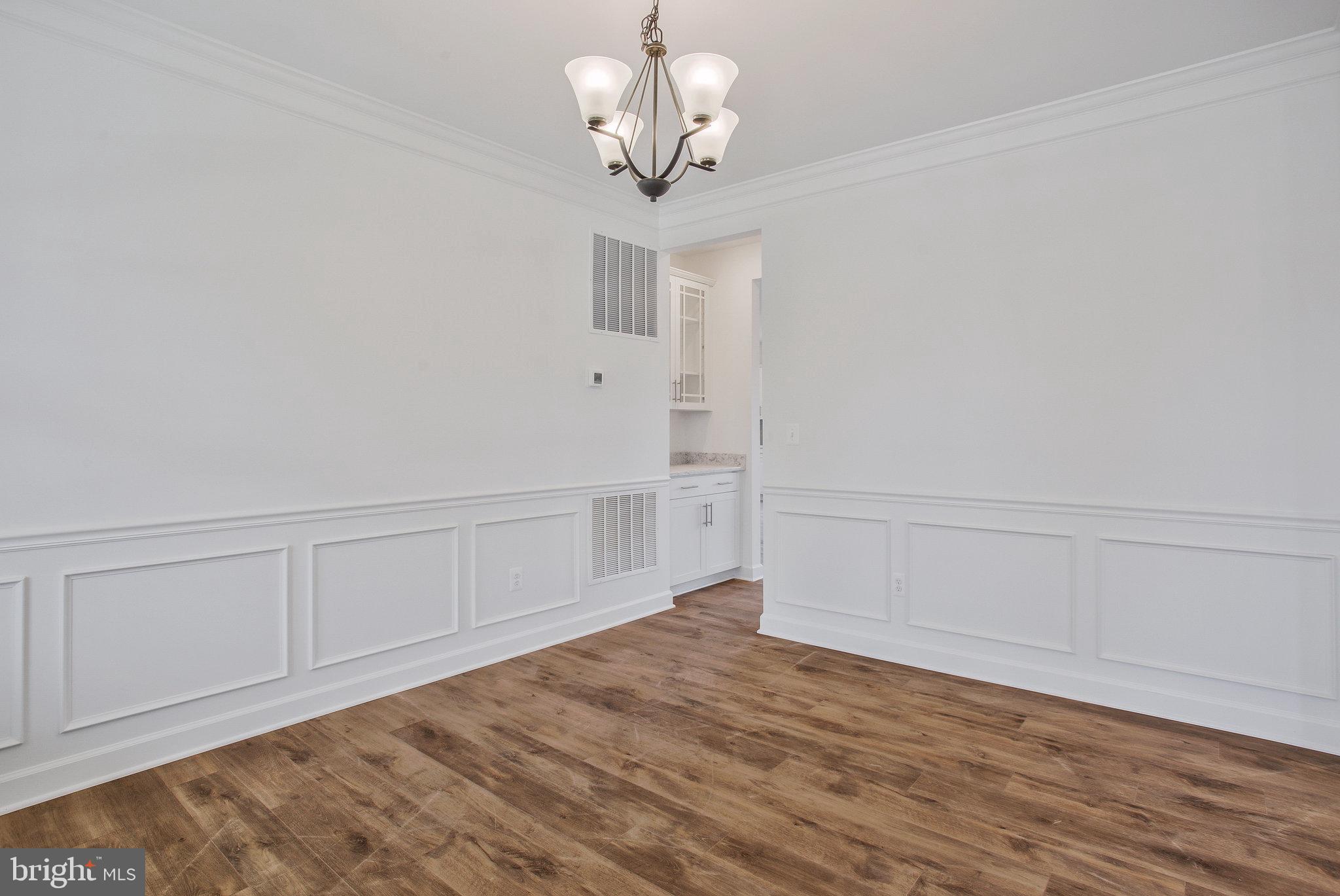 FAIRWAY ESTATES - Residential