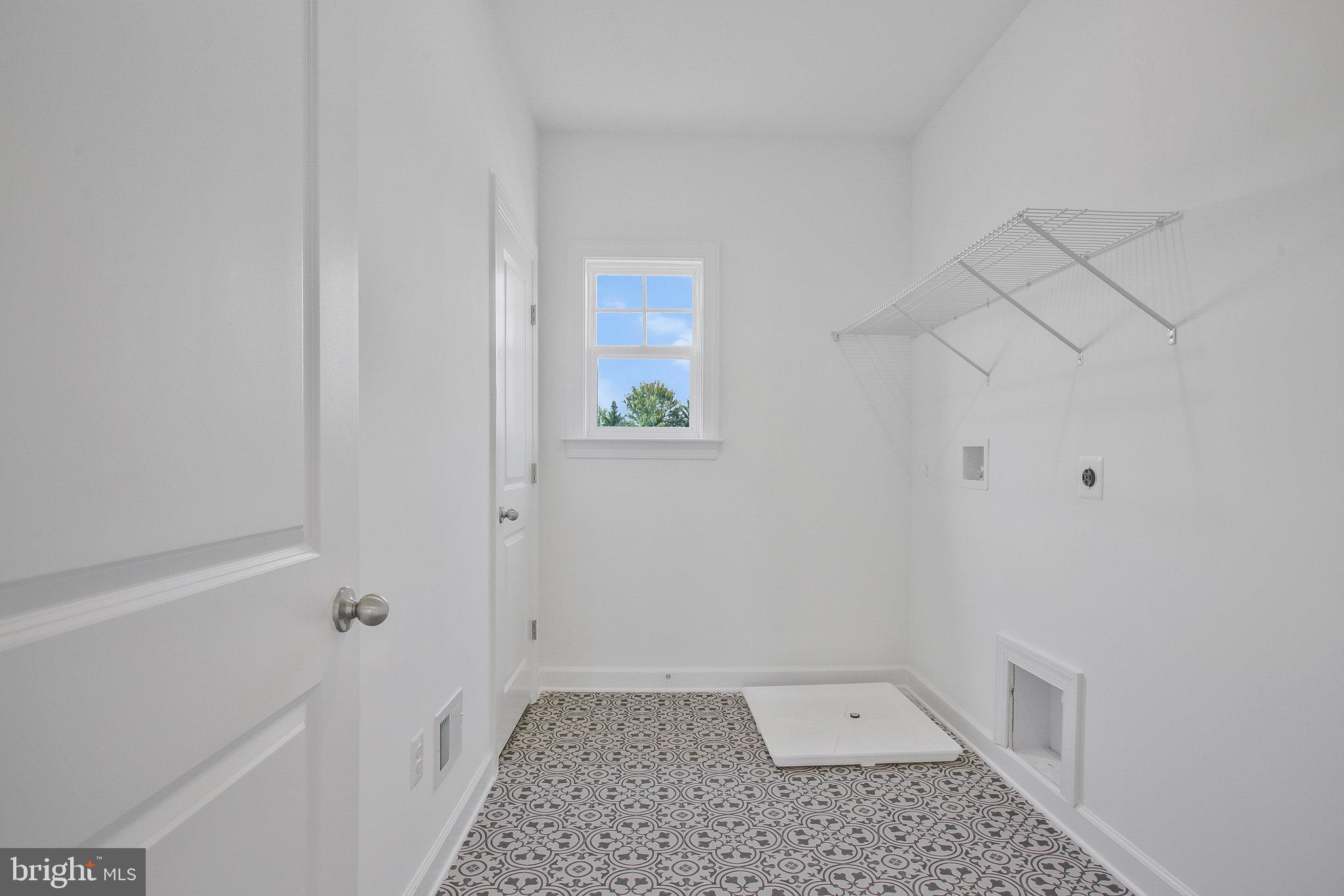 FAIRWAY ESTATES - Residential