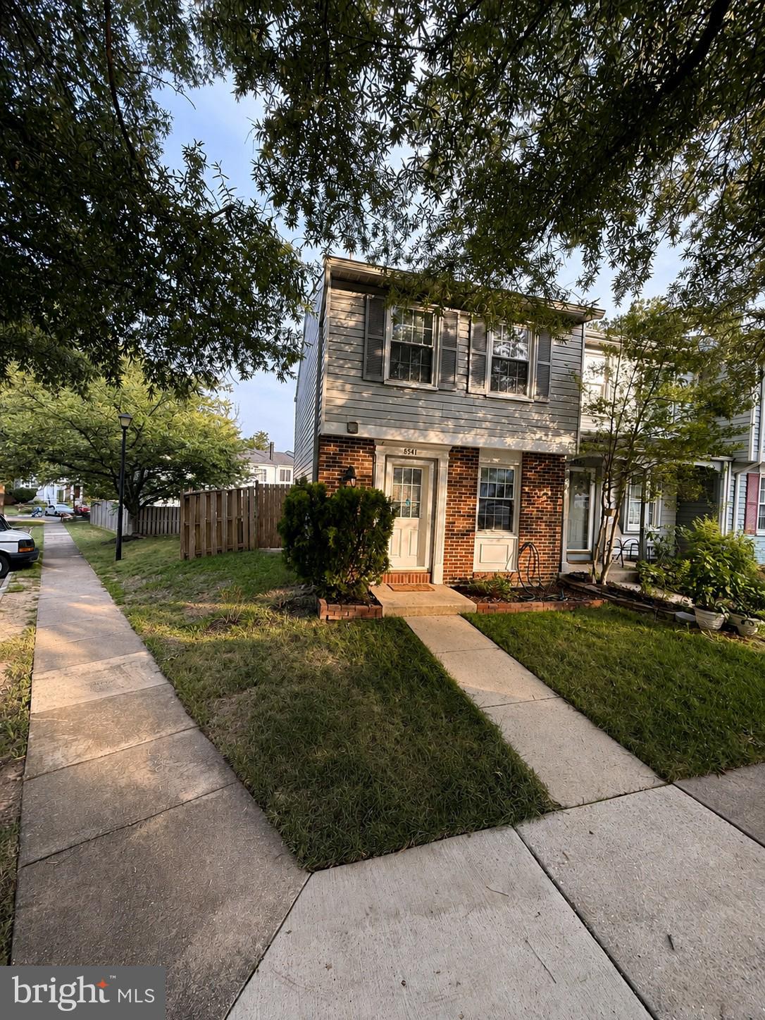 8541 BLUE ROCK LANE