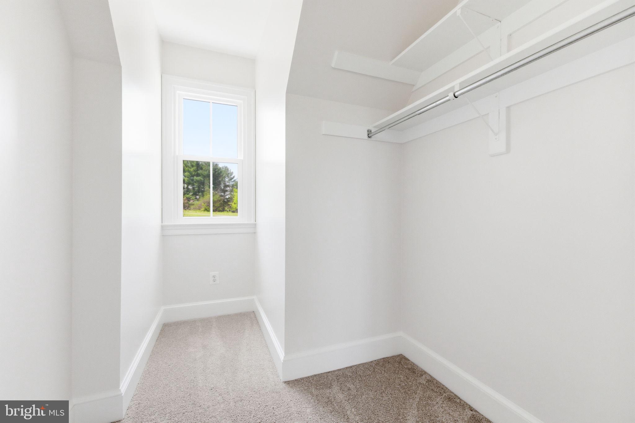 WATERFORD - Residential