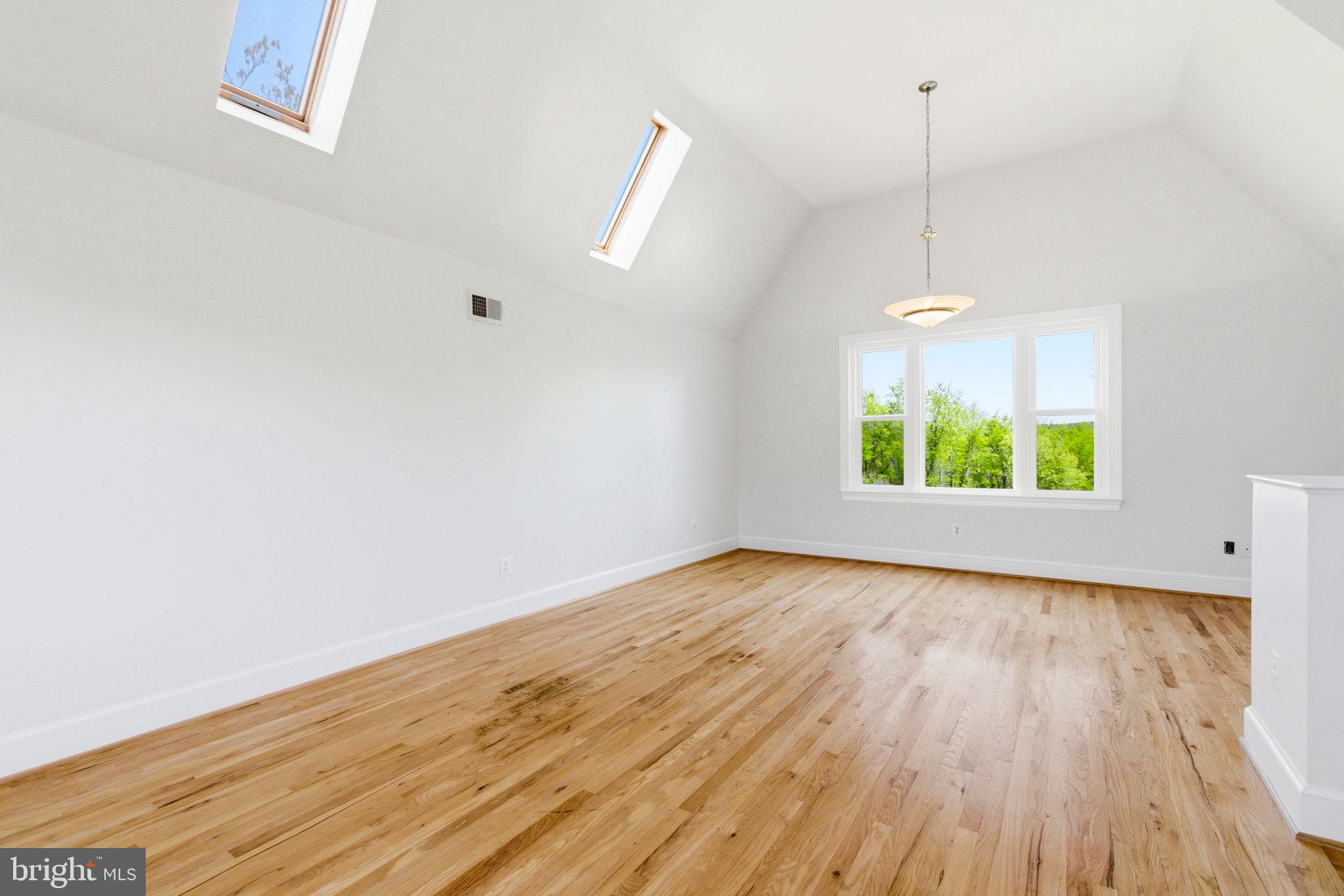 WATERFORD - Residential