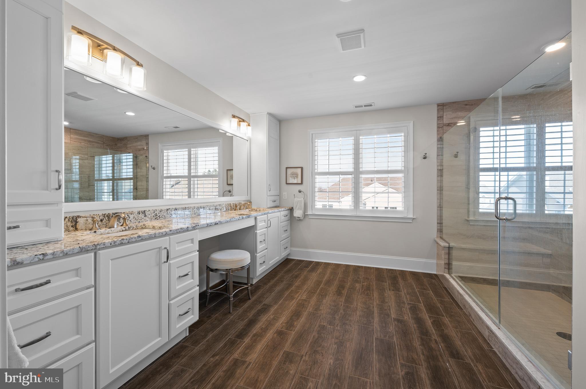 LISETER - Residential