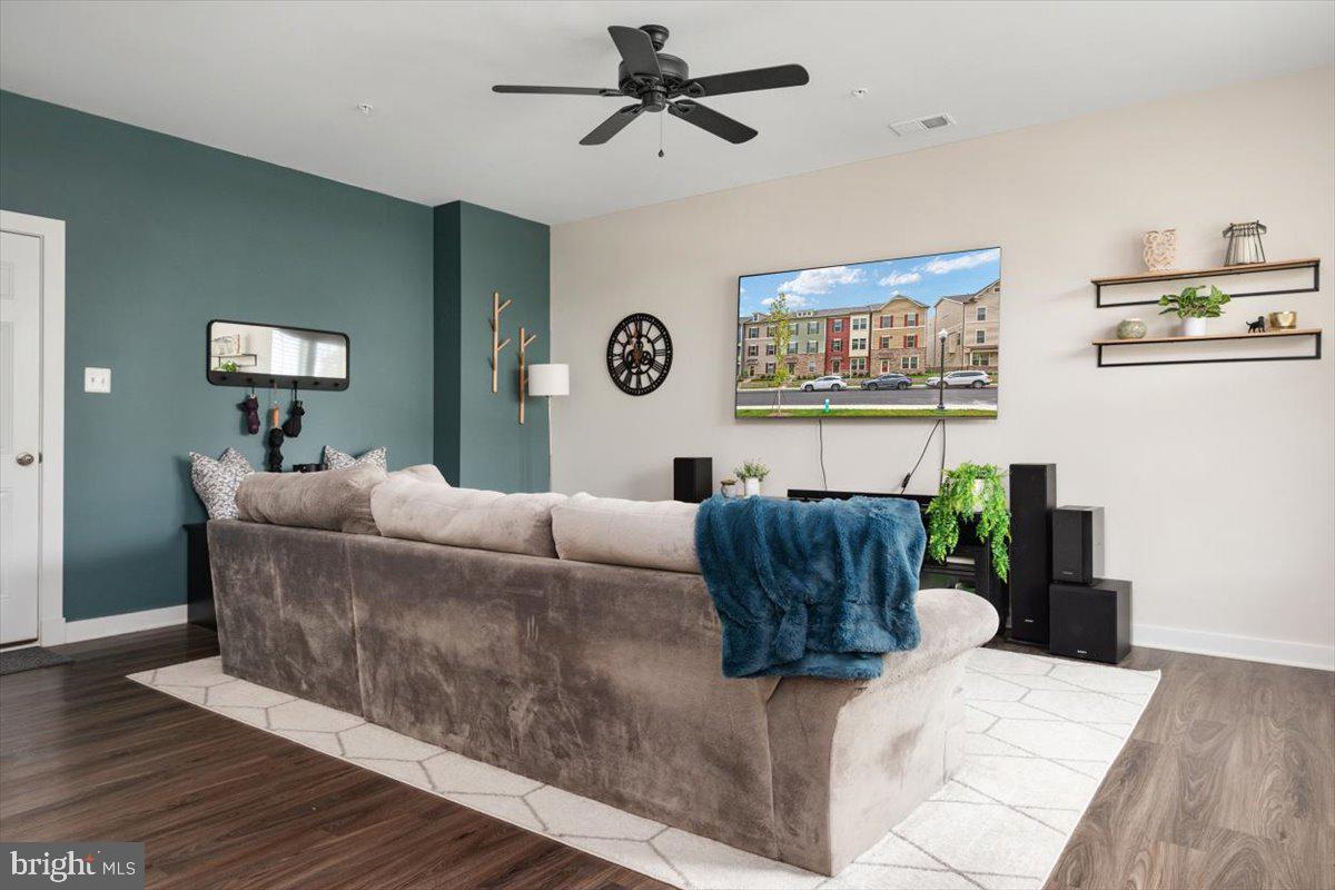 VILLAGES OF URBANA - Residential