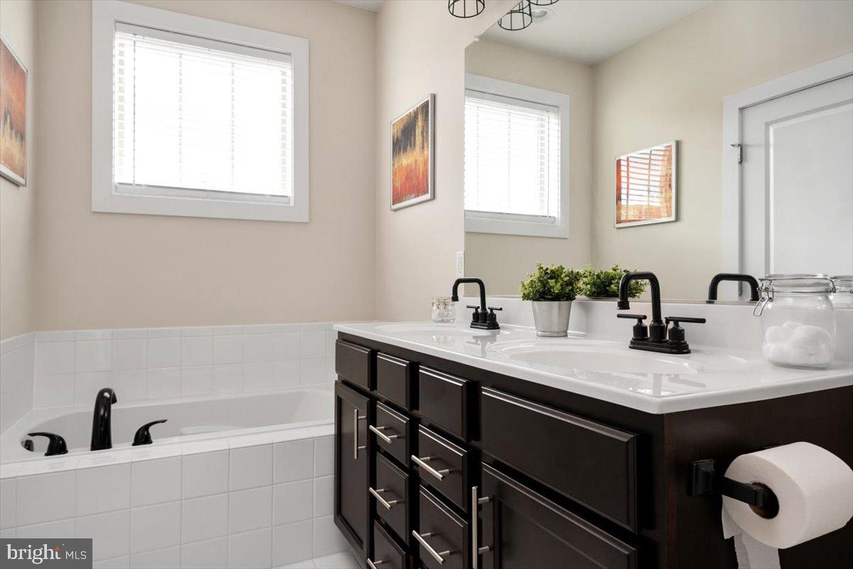 VILLAGES OF URBANA - Residential