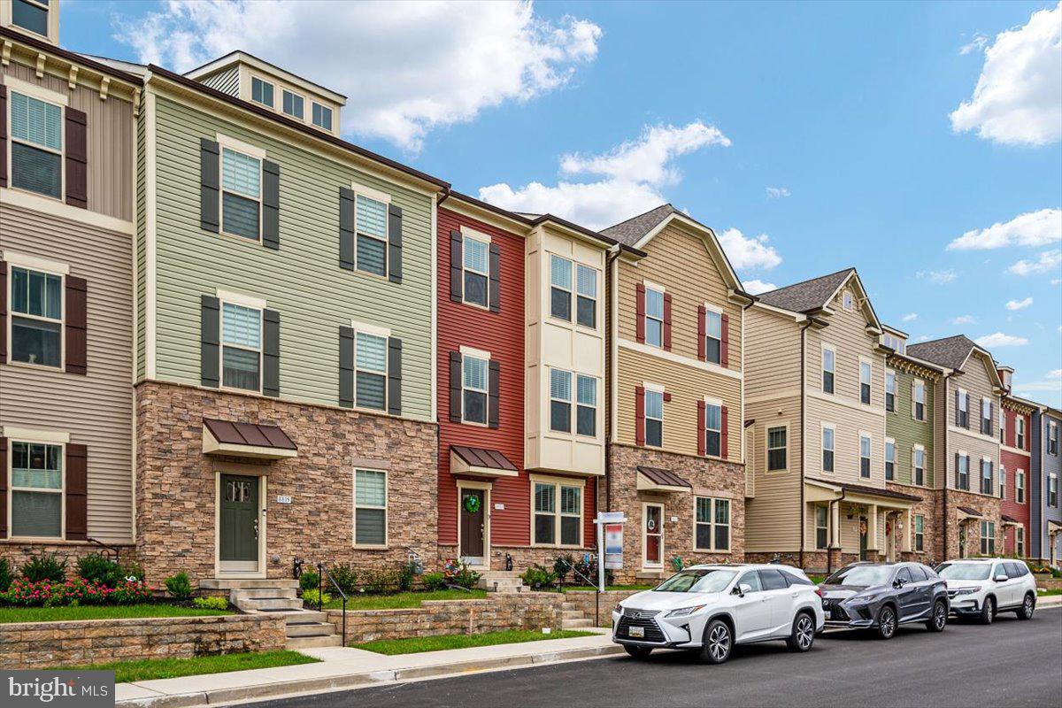 VILLAGES OF URBANA - Residential