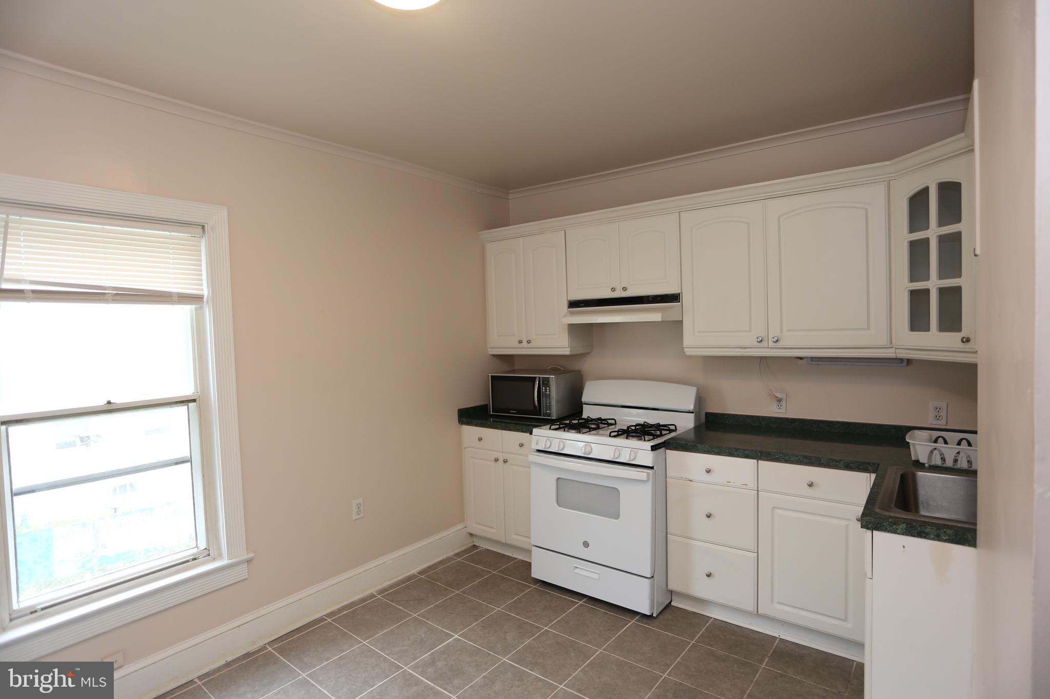 OVERLEA - Residential Lease