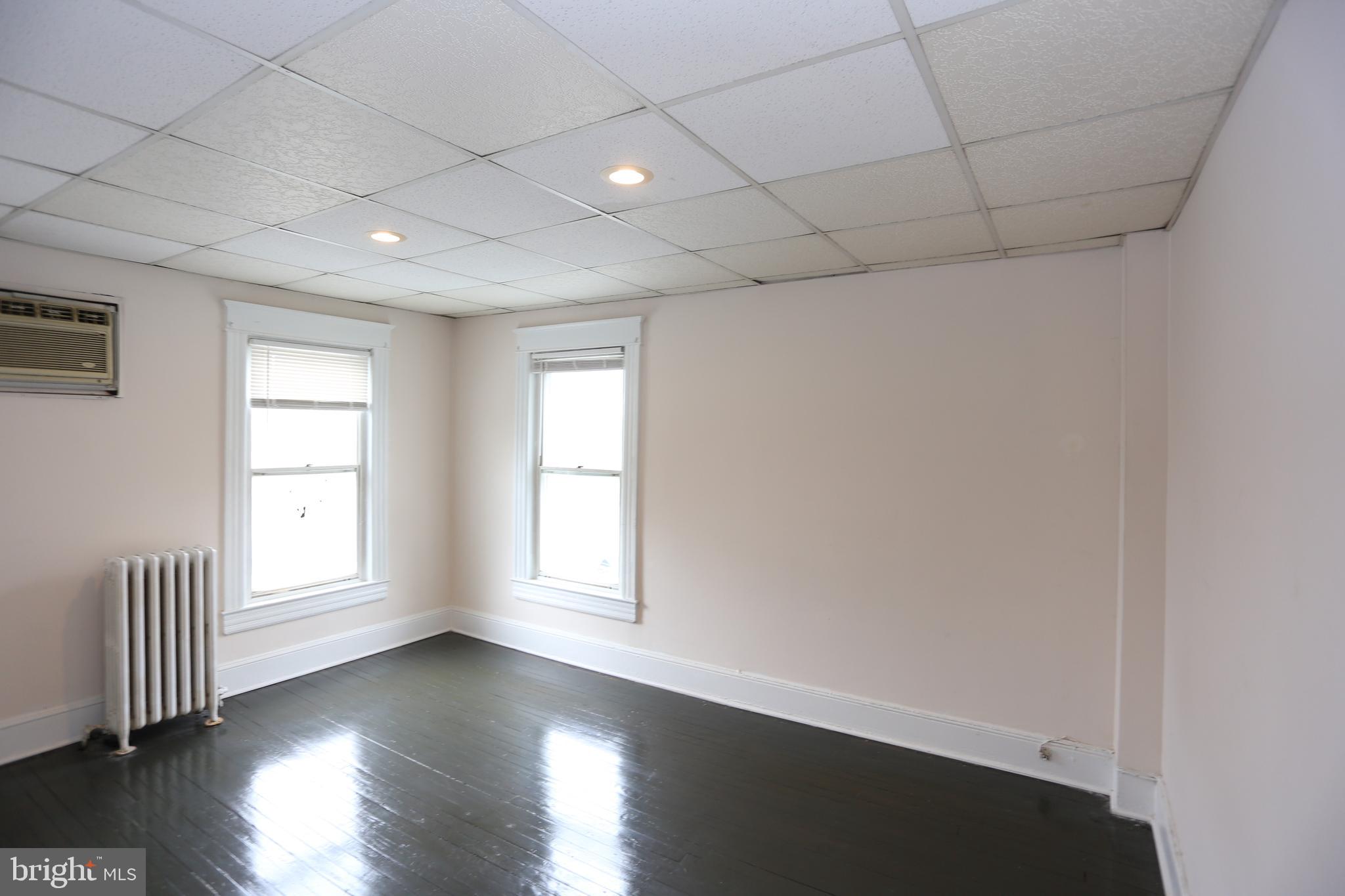 OVERLEA - Residential Lease