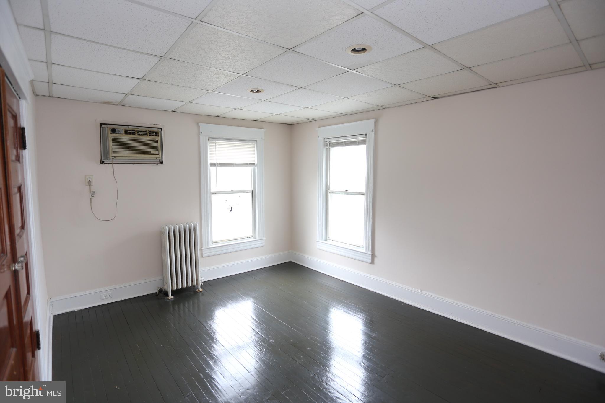 OVERLEA - Residential Lease