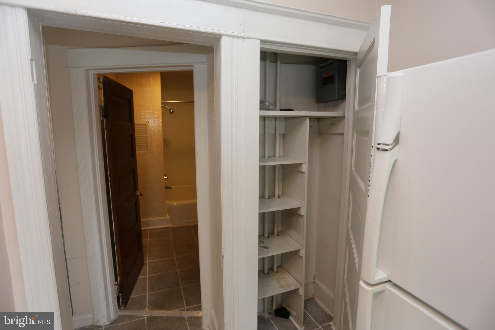 OVERLEA - Residential Lease