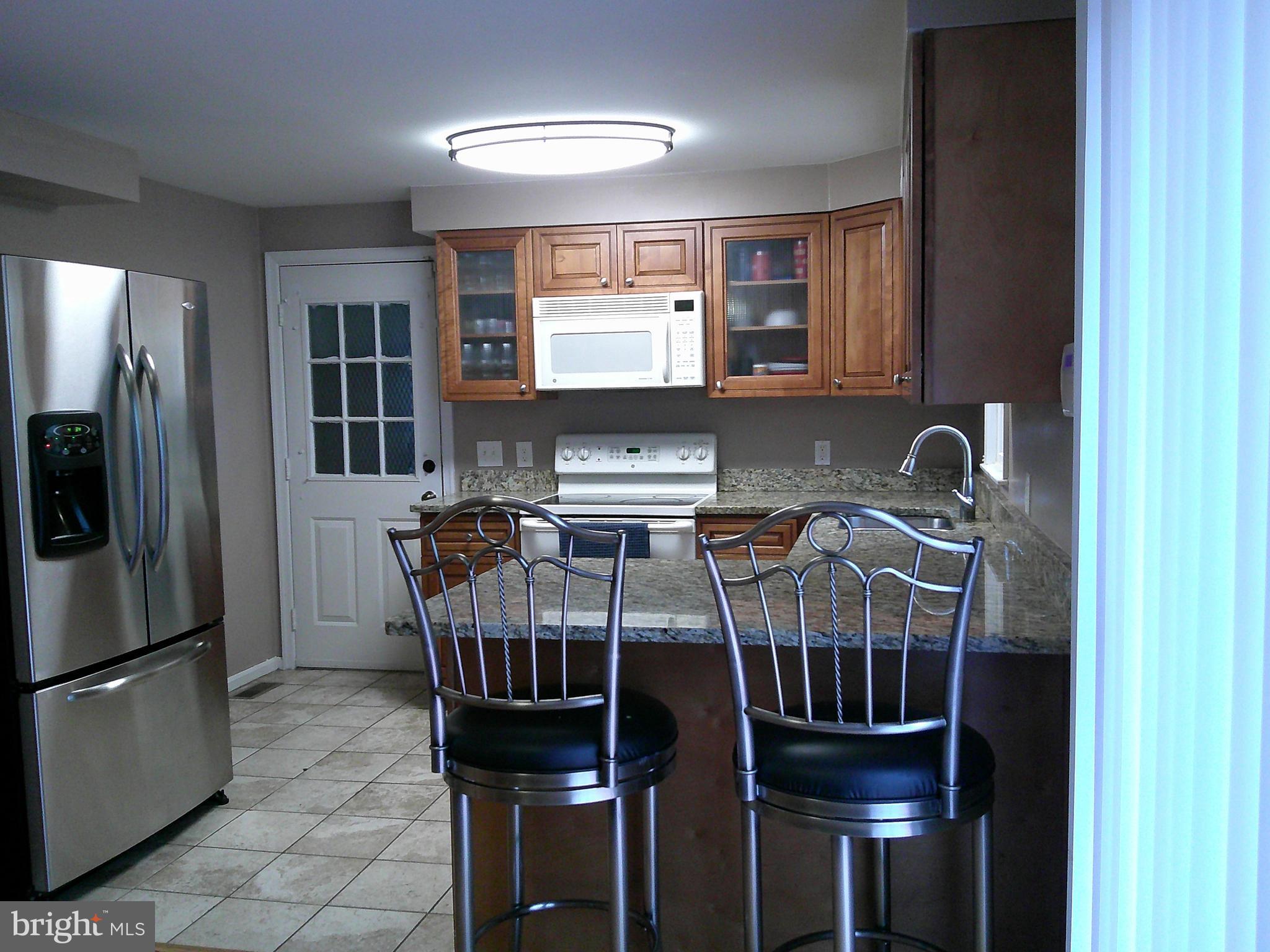 OLD FORT HILLS - Residential