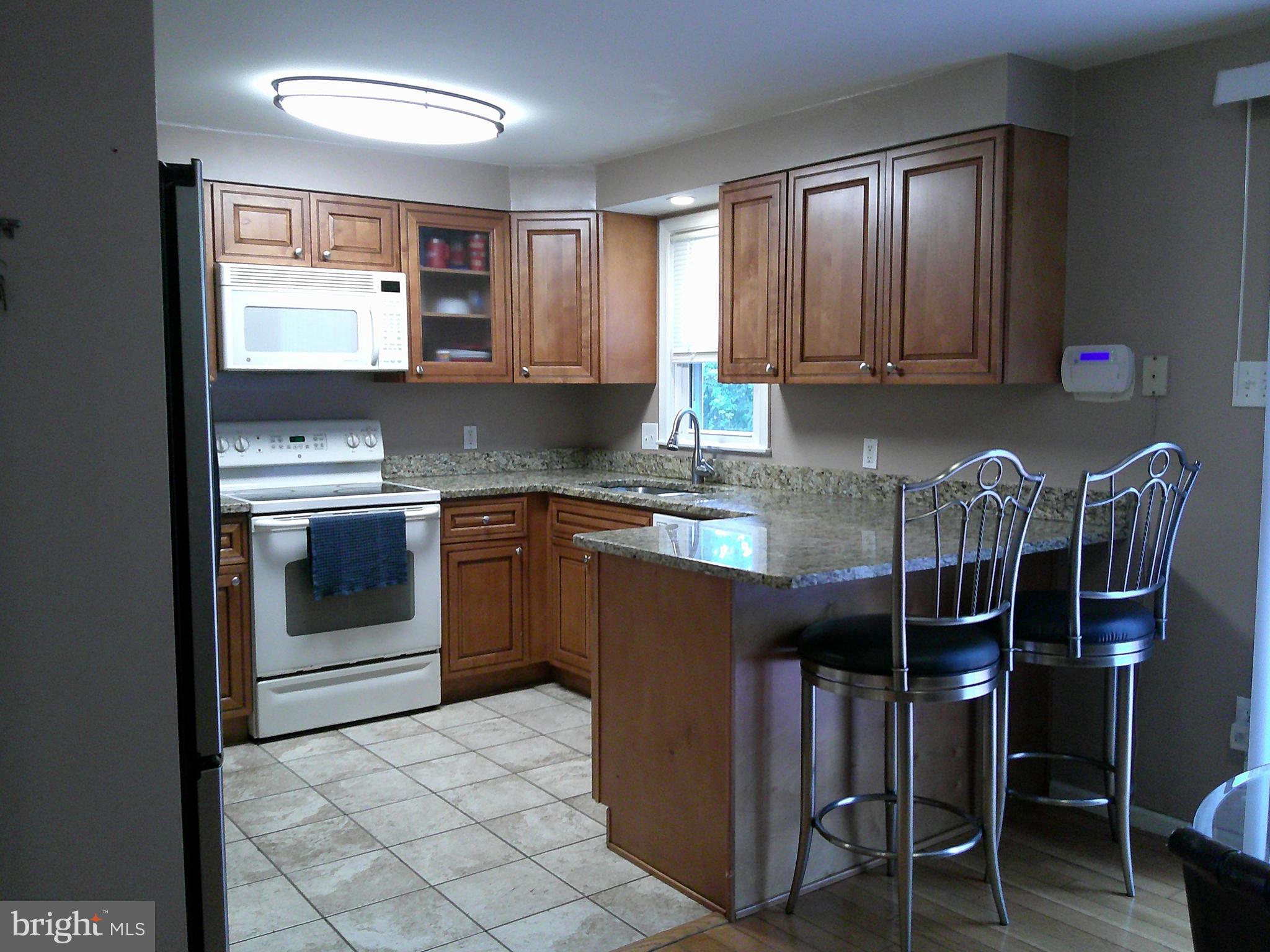 OLD FORT HILLS - Residential