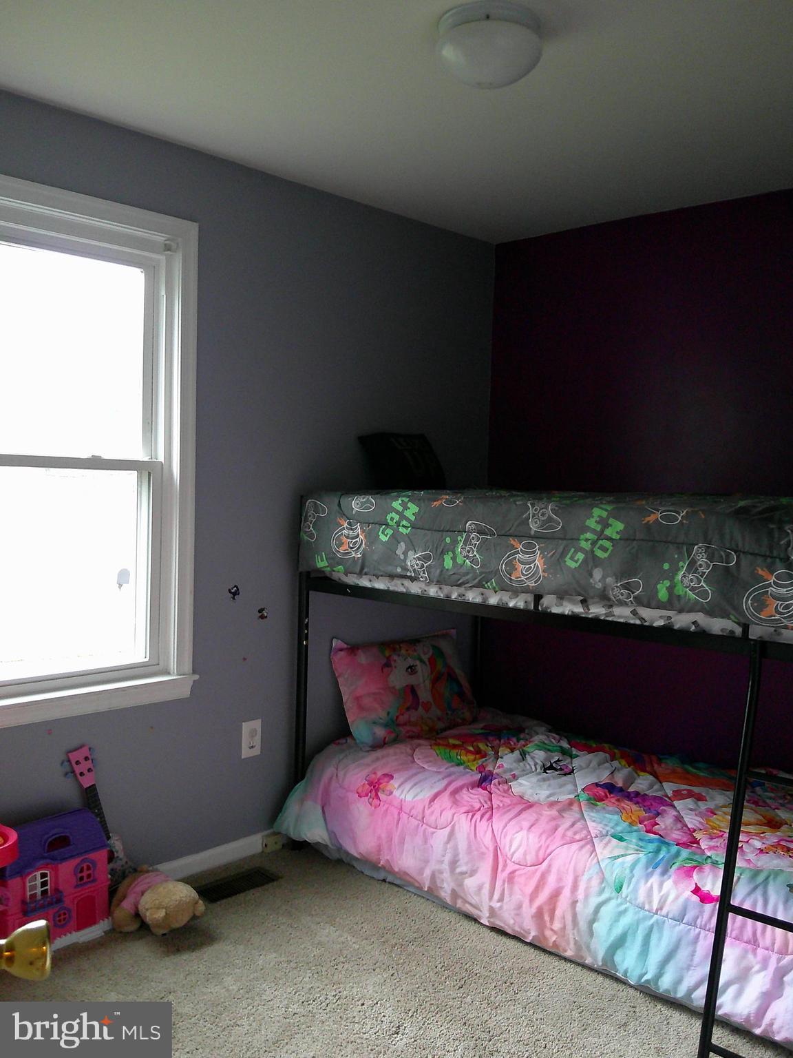 OLD FORT HILLS - Residential