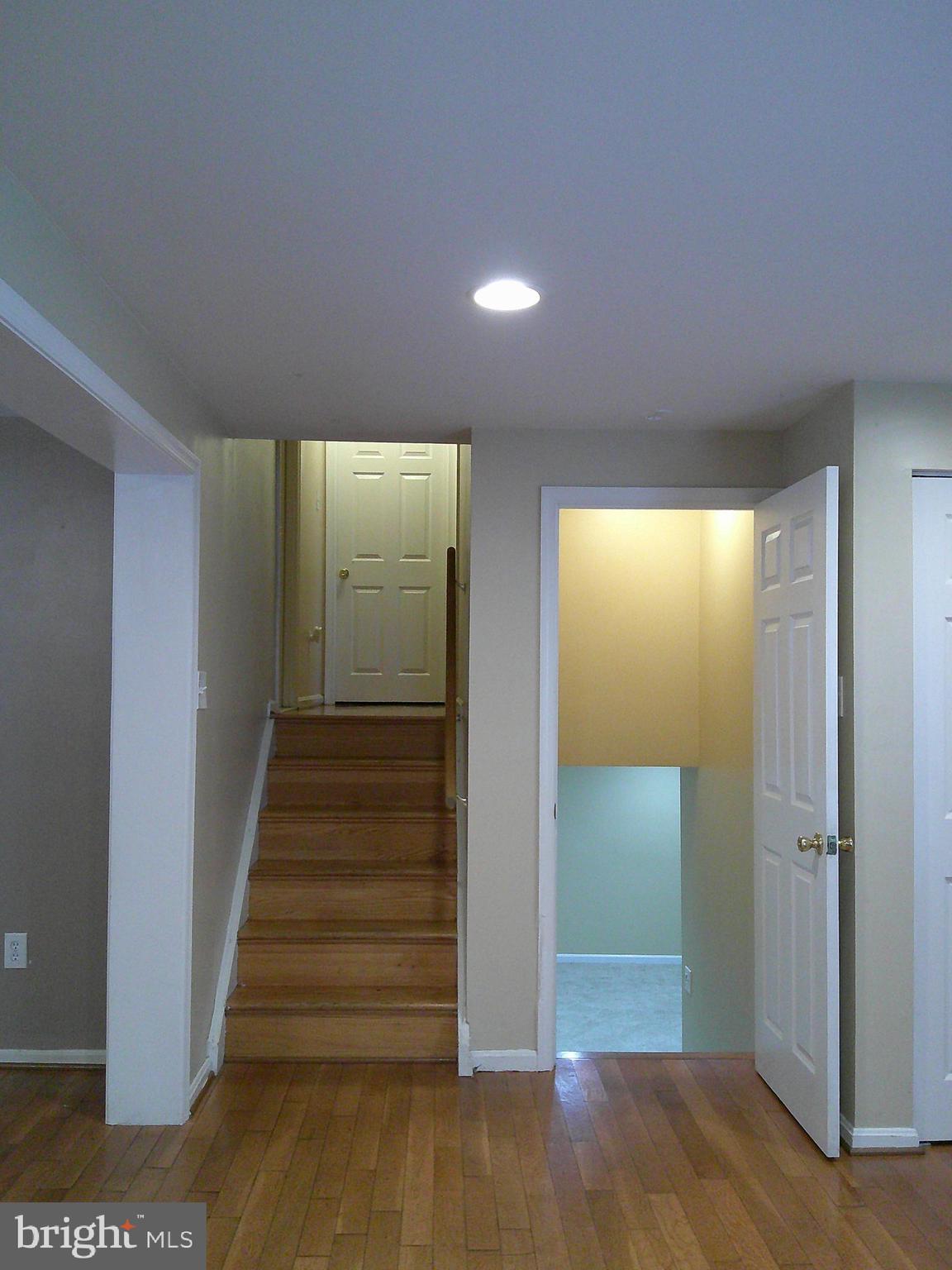 OLD FORT HILLS - Residential