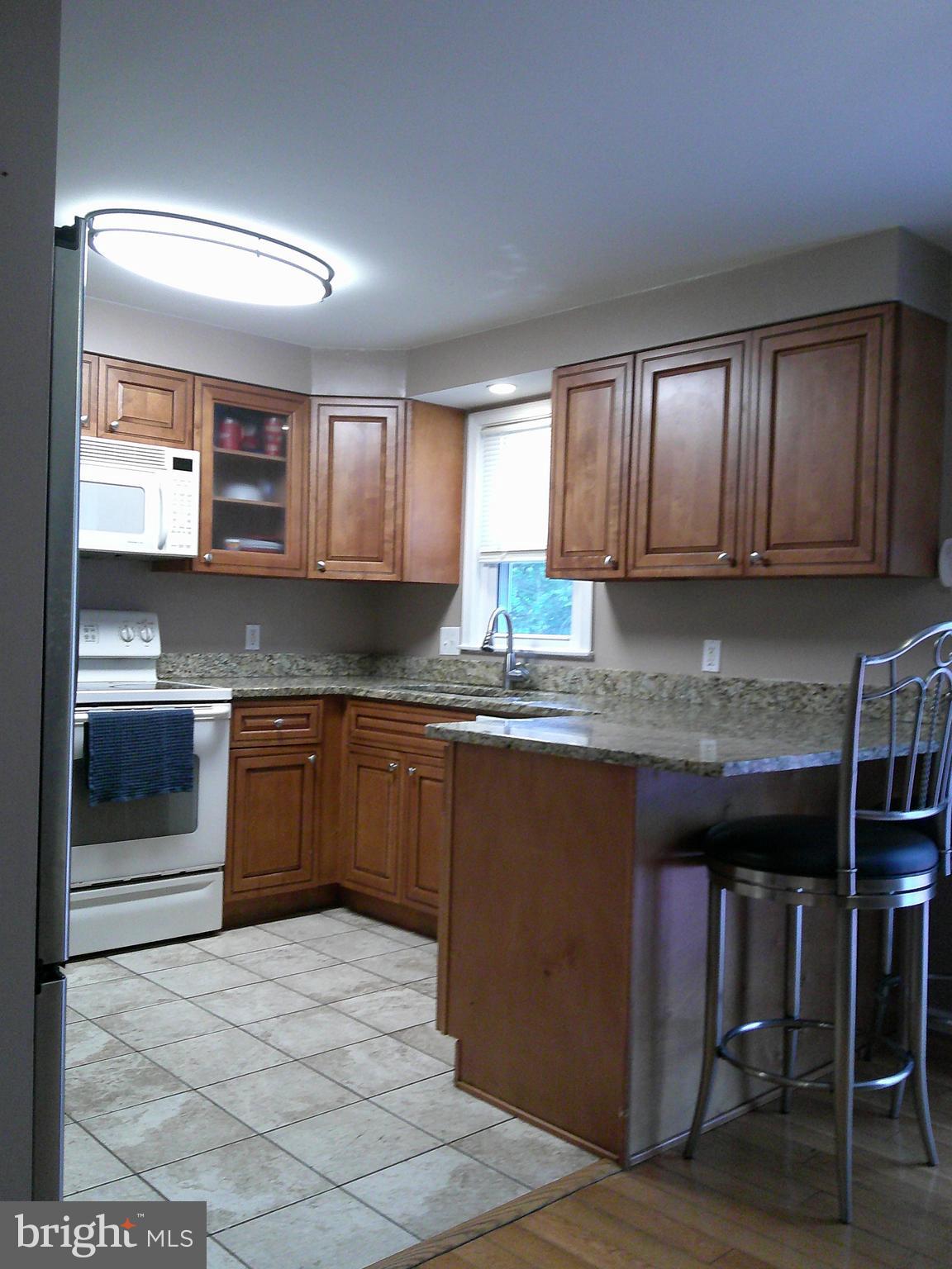 OLD FORT HILLS - Residential