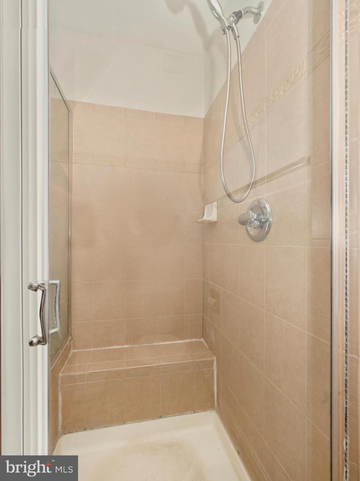 FLETCHERS GROVE - Residential